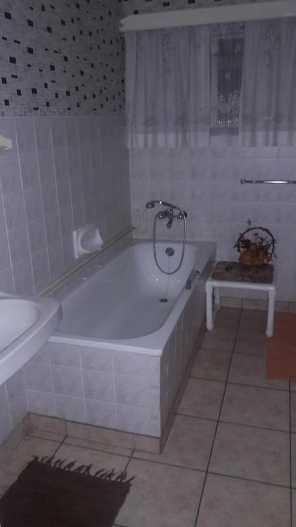 Guesthouse Villa Nina Okahandja Exteriör bild